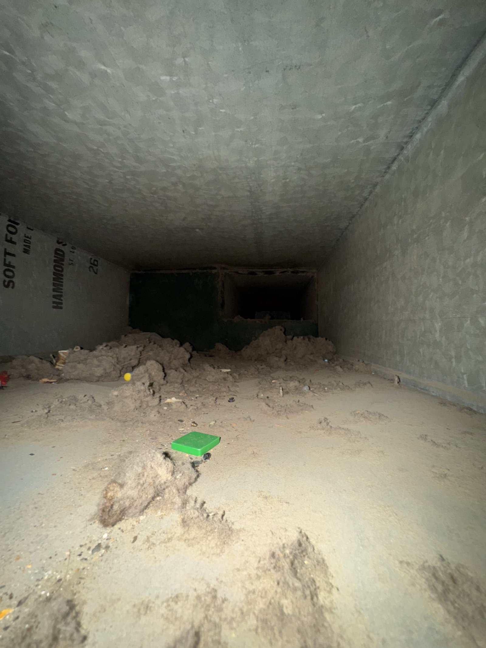Air duct cleaning result #28 - before