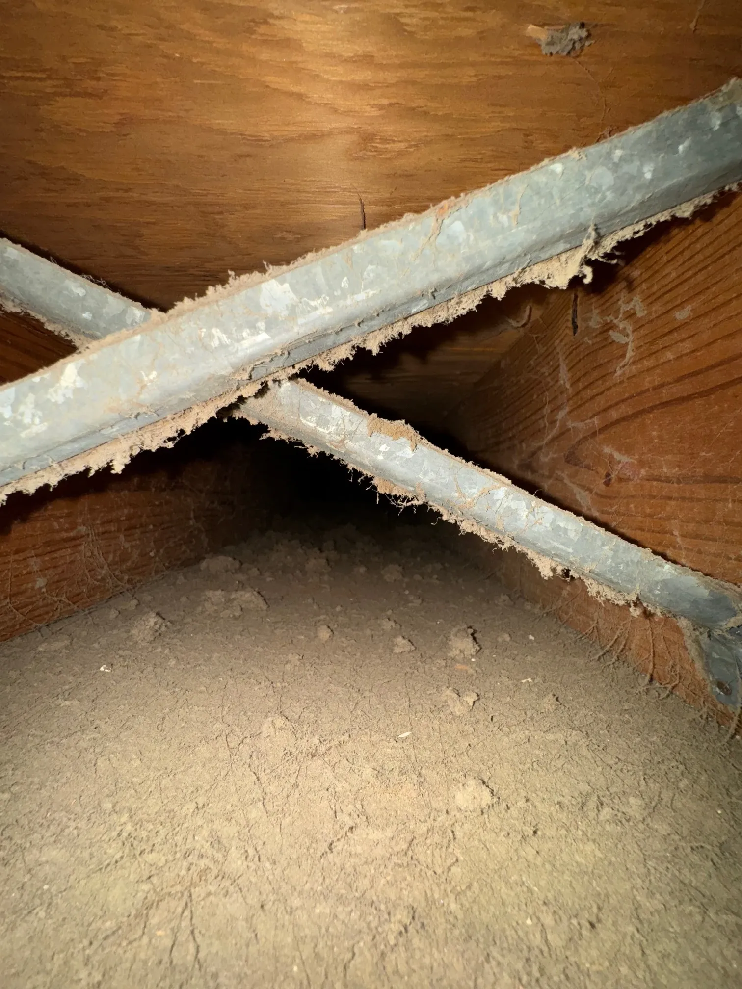 Air duct repair service fixing leaks and damage
