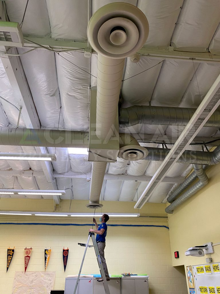 Skilled Cleaning Professionals for Residential and Commercial Properties near Arnold, MO